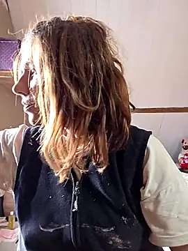 Lina lou4 online show from October 22, 2025, 10:04 am