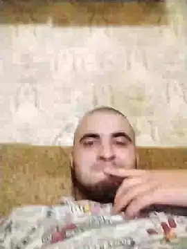 Snapshot of Andy_Max chatting on January 8, 2025, 6:20 pm Andy Max online show from January 8, 2025, 6:20 pm