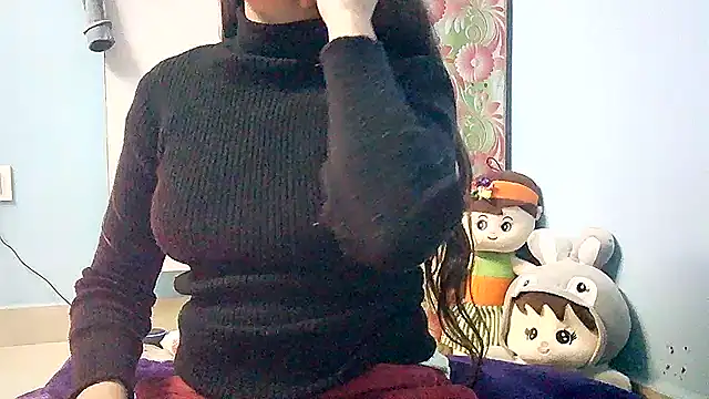 lovelydesi21 online show from January 12, 2025, 2:30 pm