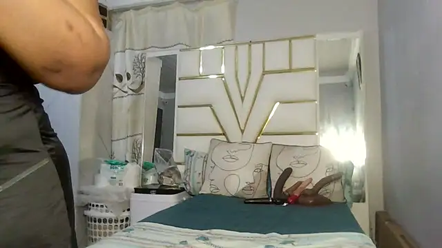 SexyyNana online show from February 14, 2026, 2:12 am