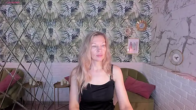 Snapshot of NancyGrace chatting on November 9, 2025, 1:15 pm NancyGrace online show from November 9, 2025, 1:15 pm