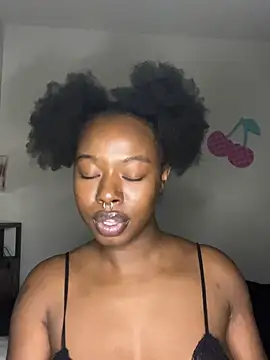TinyBlazian901 online show from May 20, 2026, 1:57 am