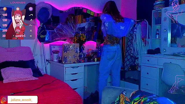 caroline cossei online show from March 8, 2026, 5:33 am