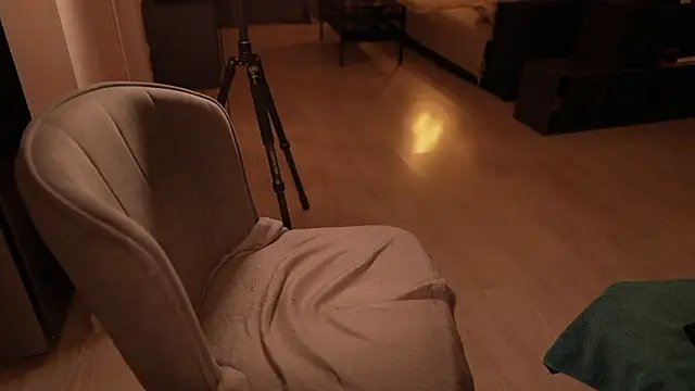 Alisa Moon  online show from March 22, 2026, 12:36 am