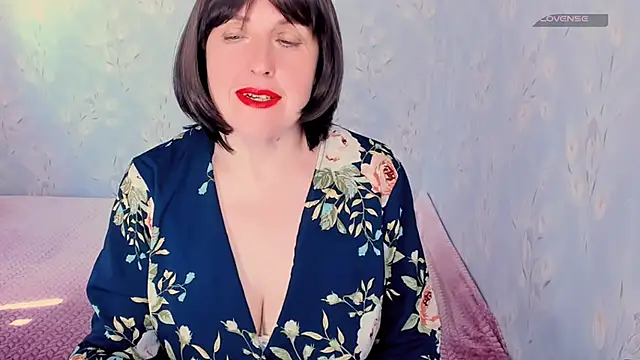 Snapshot of Rainbow_lady chatting on May 30, 2026, 6:20 am Rainbow lady online show from May 30, 2026, 6:20 am