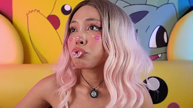 miss  maria online show from April 1, 2026, 6:05 pm