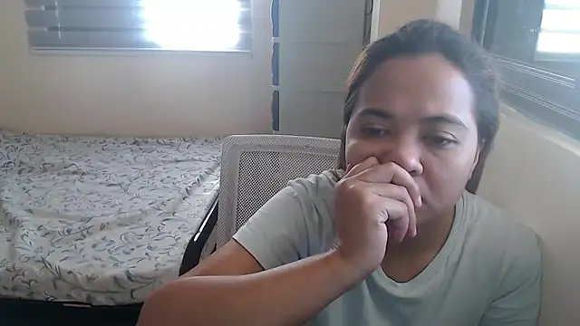 xTheLastVIRGINx online show from October 22, 2025, 6:35 am