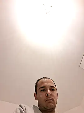 Vyrgin boy online show from November 20, 2025, 8:48 am