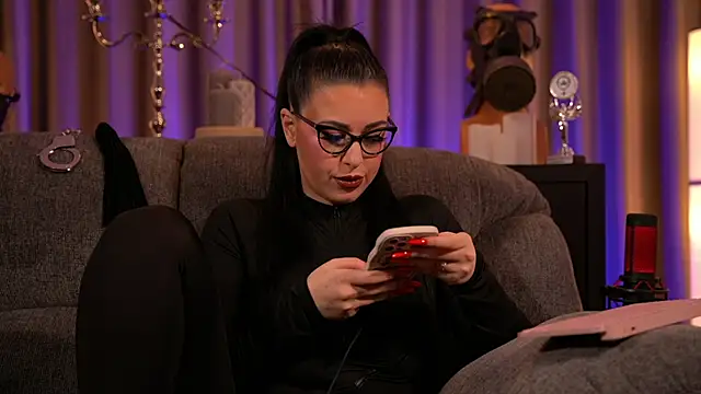 kelly kent online show from February 14, 2025, 1:34 am