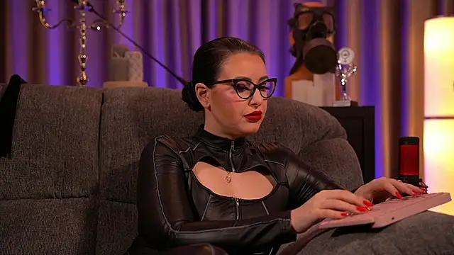 kelly kent online show from February 3, 2025, 12:25 am