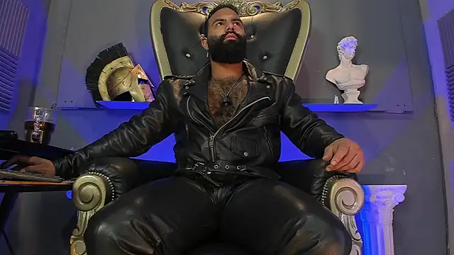 Snapshot of BeardAndrew chatting on October 5, 2025, 12:01 am BeardAndrew online show from October 5, 2025, 12:01 am