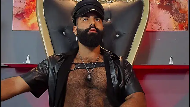 Snapshot of BeardAndrew chatting on March 13, 2025, 1:43 am BeardAndrew online show from March 13, 2025, 1:43 am