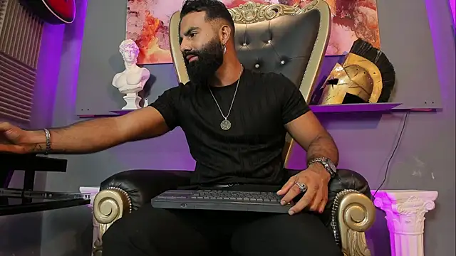 Snapshot of BeardAndrew chatting on March 4, 2025, 2:17 am BeardAndrew online show from March 4, 2025, 2:17 am