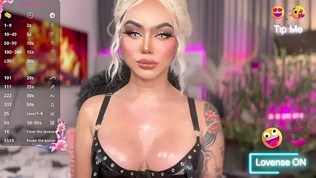 Snapshot of sassy_olivia chatting on October 21, 2025, 9:09 am sassy olivia online show from October 21, 2025, 9:09 am