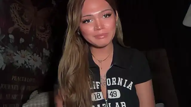 Snapshot of Claire_Brooke chatting on February 11, 2026, 8:52 pm Claire Brooke online show from February 11, 2026, 8:52 pm