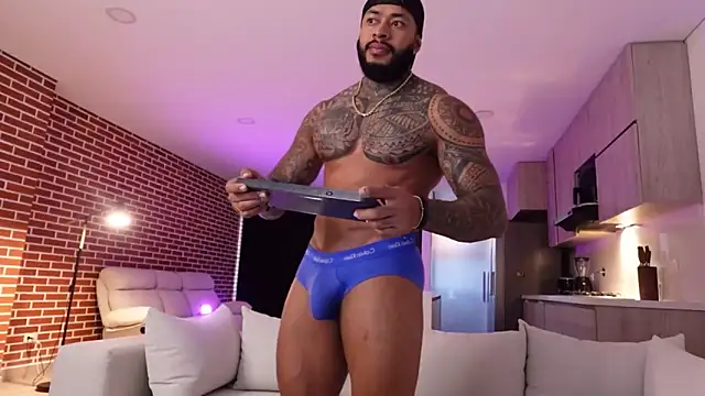 muscle man16 online show from October 2, 2025, 1:03 pm