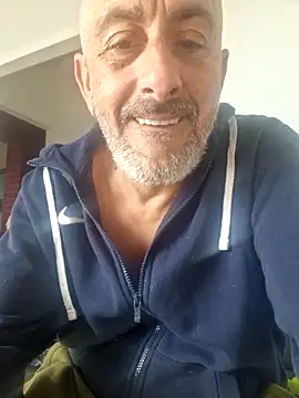 cuci45 online show from October 8, 2025, 8:16 am