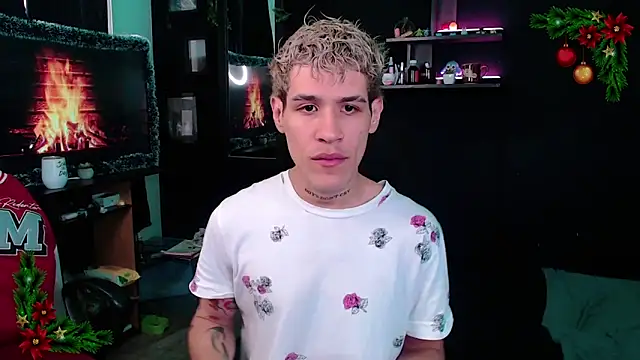 andybxby online show from December 20, 2024, 8:55 pm