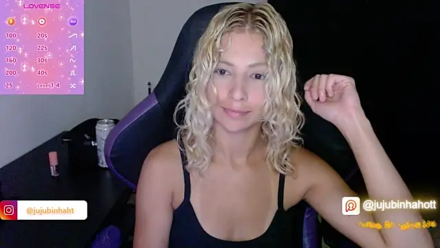 jujubinhahot online show from November 19, 2025, 12:21 am