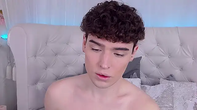 Snapshot of RobbyCharming chatting on November 8, 2025, 3:43 am RobbyCharming online show from November 8, 2025, 3:43 am