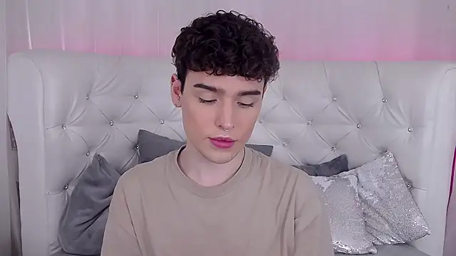 Snapshot of RobbyCharming chatting on October 11, 2025, 4:35 am RobbyCharming online show from October 11, 2025, 4:35 am