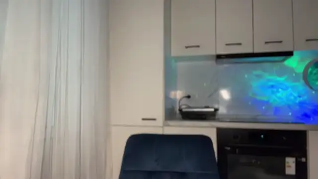 CherryLady An online show from January 15, 2025, 7:15 am