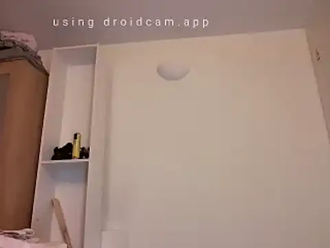 uk-bobbie-uk online show from February 10, 2025, 8:42 pm