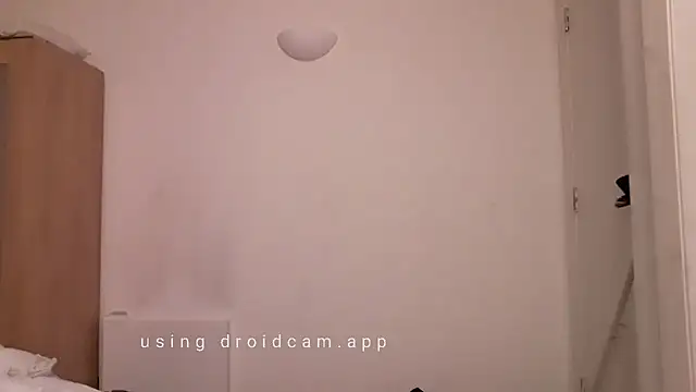 uk-bobbie-uk online show from March 10, 2025, 11:49 pm