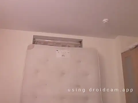 uk-bobbie-uk online show from March 16, 2025, 4:45 pm