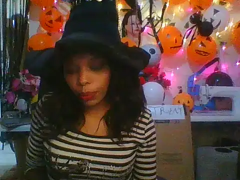 Snapshot of Anaconda2350 chatting on October 23, 2025, 11:42 am Anaconda2350 online show from October 23, 2025, 11:42 am