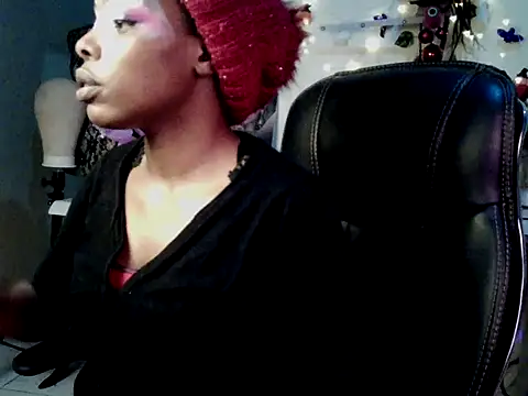 Anaconda2350 online show from April 11, 2026, 10:46 pm