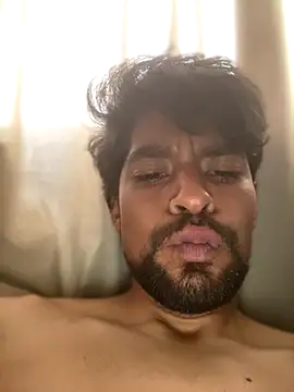 thegoldensexting420 online show from September 10, 2025, 3:22 pm