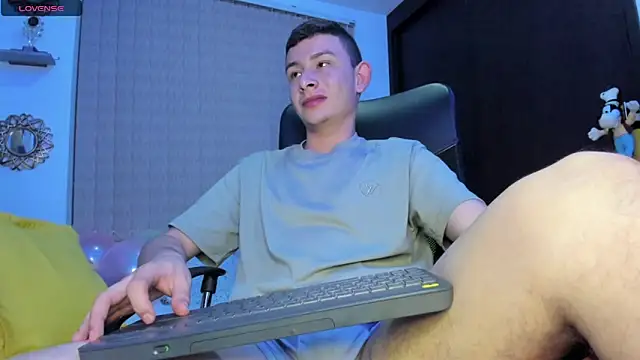 Christ Miller3 online show from February 16, 2025, 5:04 am