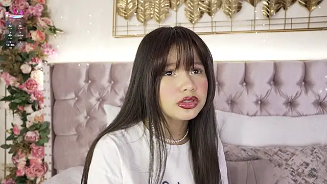 Snapshot of candy_beck chatting on April 13, 2026, 2:21 pm candy beck online show from April 13, 2026, 2:21 pm