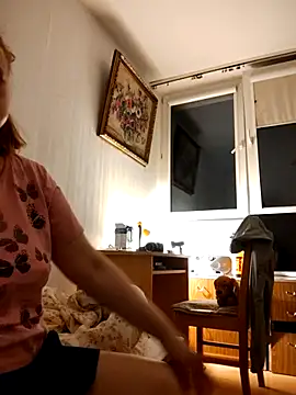 Snapshot of She-devilx chatting on June 23, 2026, 11:36 pm She-devilx online show from June 23, 2026, 11:36 pm