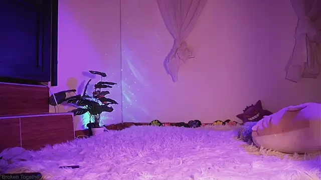 Snapshot of _Avriles_ chatting on January 25, 2025, 12:38 am  Avriles  online show from January 25, 2025, 12:38 am