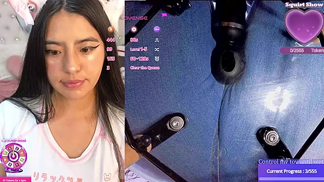 Snapshot of Hikikodoll__ chatting on December 2, 2025, 9:49 pm Hikikodoll online show from December 2, 2025, 9:49 pm