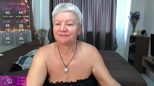 Snapshot of roxana_brooks chatting on May 14, 2026, 3:03 am roxana brooks online show from May 14, 2026, 3:03 am