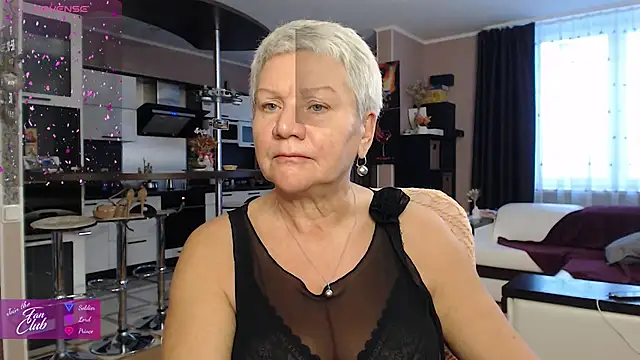 Snapshot of roxana_brooks chatting on February 19, 2026, 2:47 pm roxana brooks online show from February 19, 2026, 2:47 pm