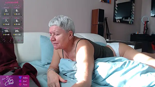 Snapshot of roxana_brooks chatting on October 9, 2025, 6:58 am roxana brooks online show from October 9, 2025, 6:58 am