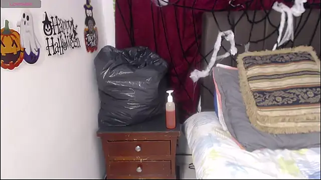 Snapshot of harley_sweet-69 chatting on October 27, 2025, 8:10 pm harley sweet-69 online show from October 27, 2025, 8:10 pm