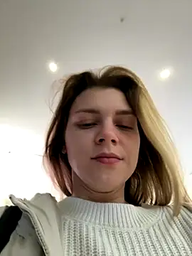 ValenciaShock online show from October 8, 2025, 6:59 am