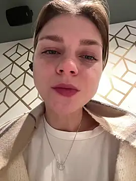 ValenciaShock online show from November 13, 2025, 6:50 am