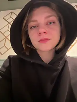 ValenciaShock online show from February 21, 2026, 6:37 am