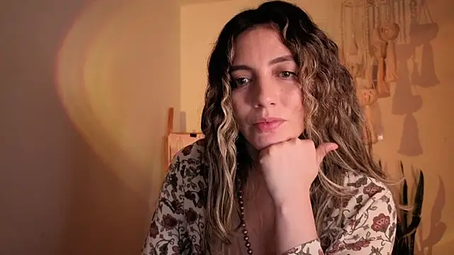 Mala Bad online show from October 30, 2025, 4:26 pm