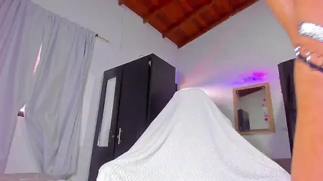 Stormeass online show from March 28, 2026, 8:10 pm