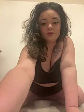 peaches006 online show from January 18, 2025, 11:33 pm