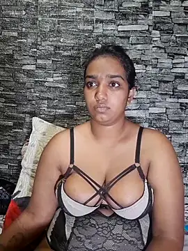 Snapshot of Xindias_fantasyX chatting on October 16, 2025, 7:33 pm Xindias fantasyX online show from October 16, 2025, 7:33 pm