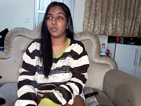 Snapshot of Xindias_fantasyX chatting on June 18, 2026, 5:18 pm Xindias fantasyX online show from June 18, 2026, 5:18 pm