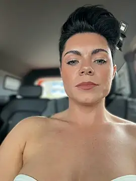 Snapshot of LukeLouHarvey chatting on January 17, 2026, 4:27 am LukeLouHarvey online show from January 17, 2026, 4:27 am